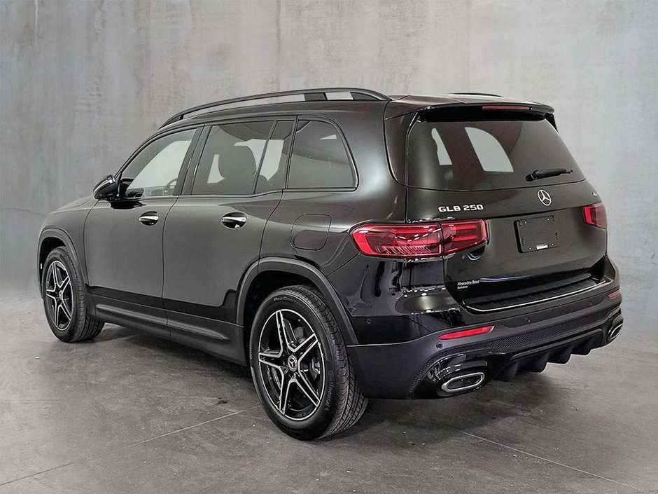 2026 Mercedes-Benz GLB 250 4MATIC SUV