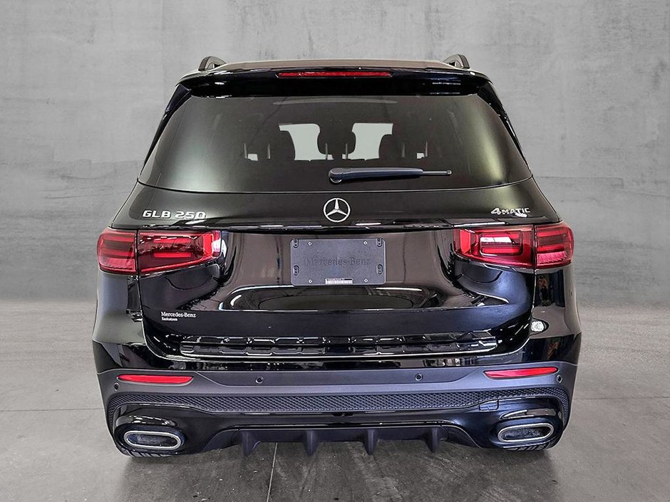 2026 Mercedes-Benz GLB 250 4MATIC SUV