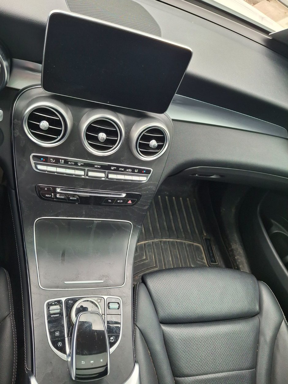 2019 Mercedes-Benz GLC 300