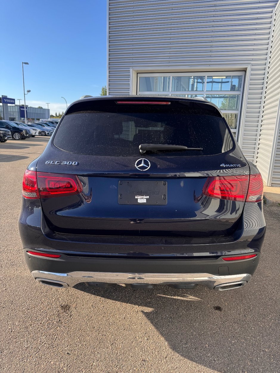 2021 Mercedes-Benz GLC 300