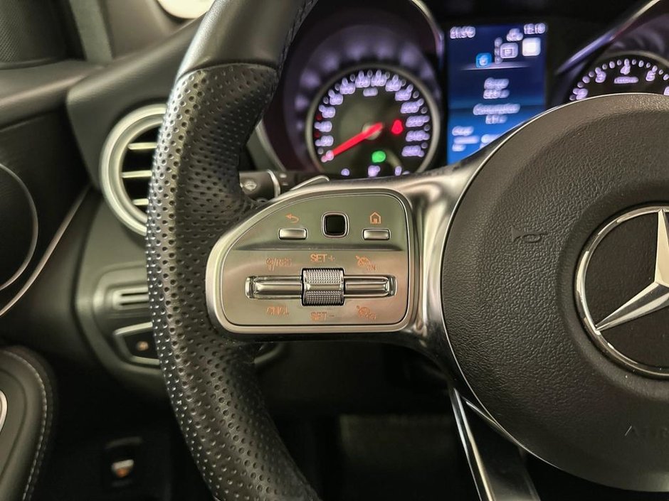 2022 Mercedes-Benz GLC 300