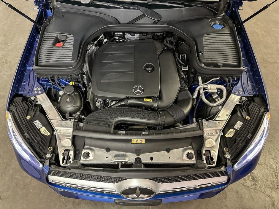 2022 Mercedes-Benz GLC 300