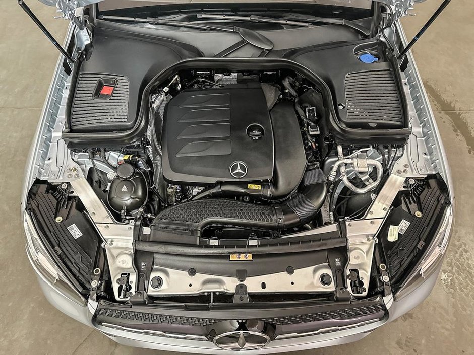 2022 Mercedes-Benz GLC 300