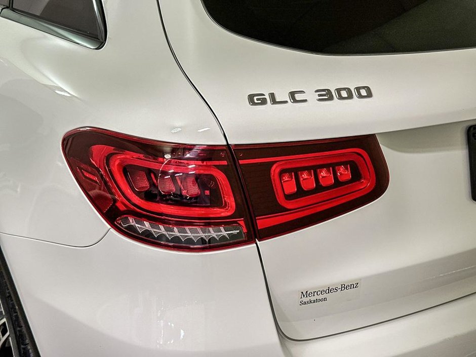 2022 Mercedes-Benz GLC 300