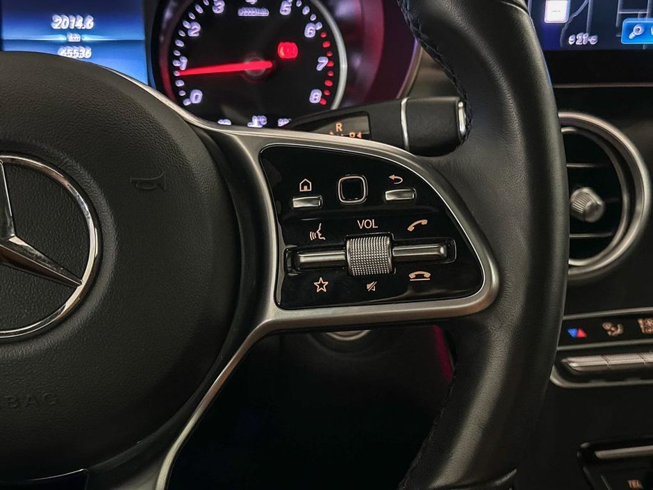 2022 Mercedes-Benz GLC 300