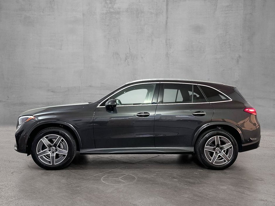 2023 Mercedes-Benz GLC 300