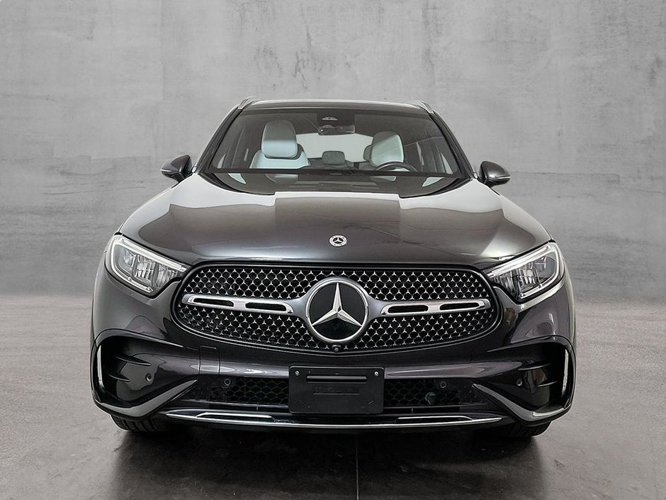 2023 Mercedes-Benz GLC 300