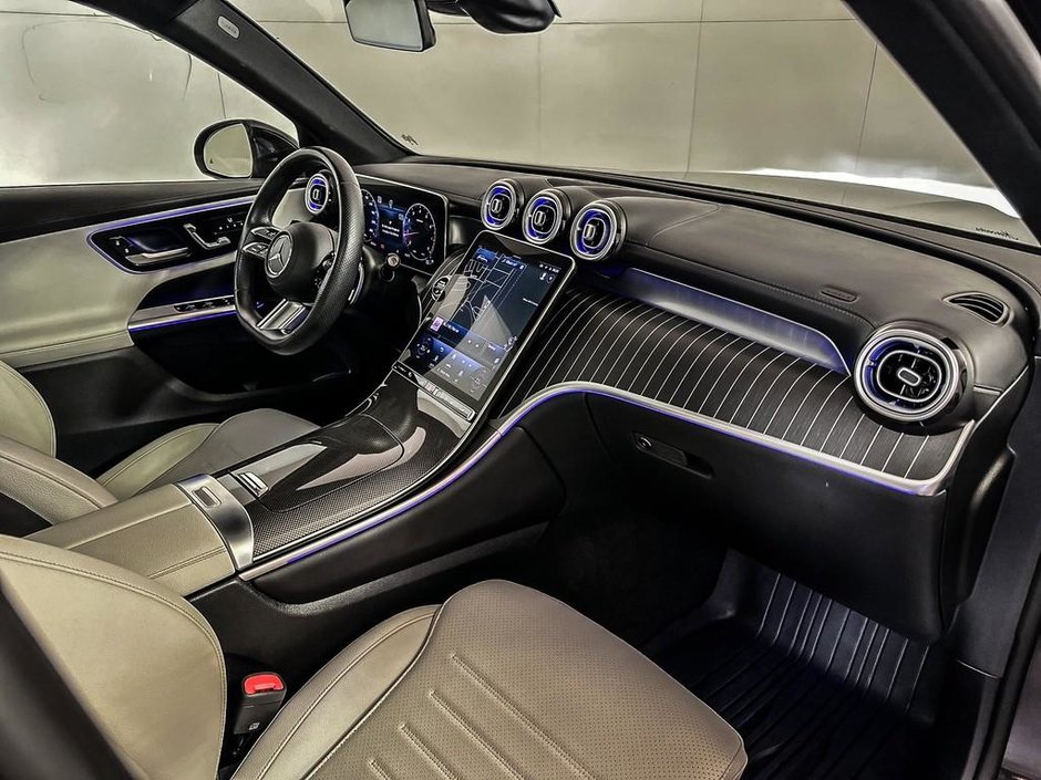 2023 Mercedes-Benz GLC 300