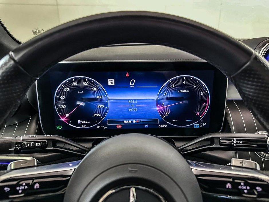 2023 Mercedes-Benz GLC 300