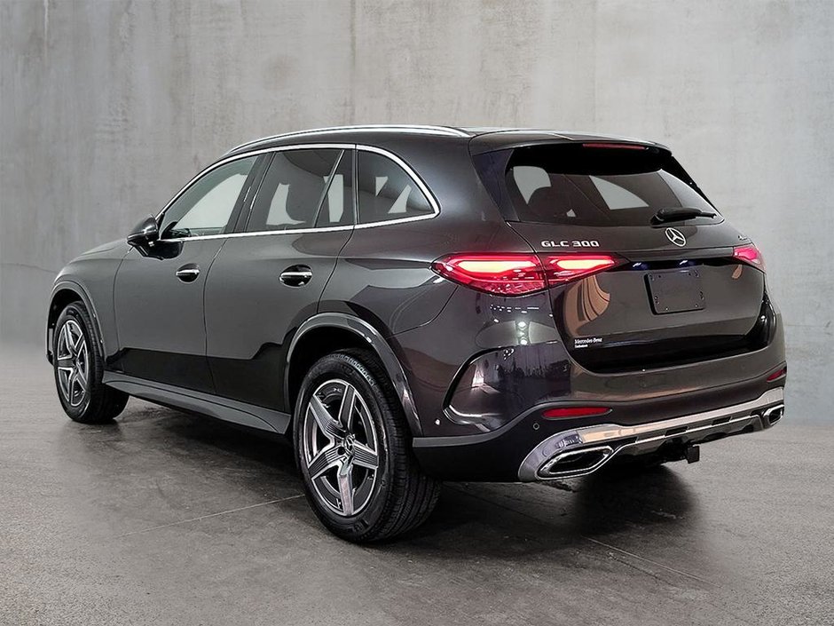 2023 Mercedes-Benz GLC 300
