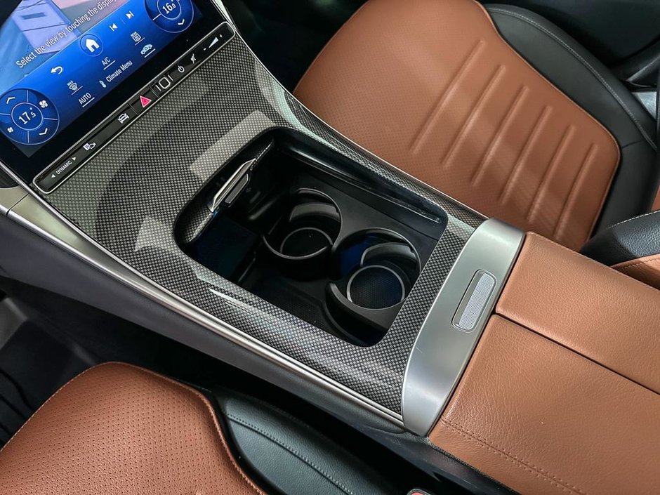 2023 Mercedes-Benz GLC 300