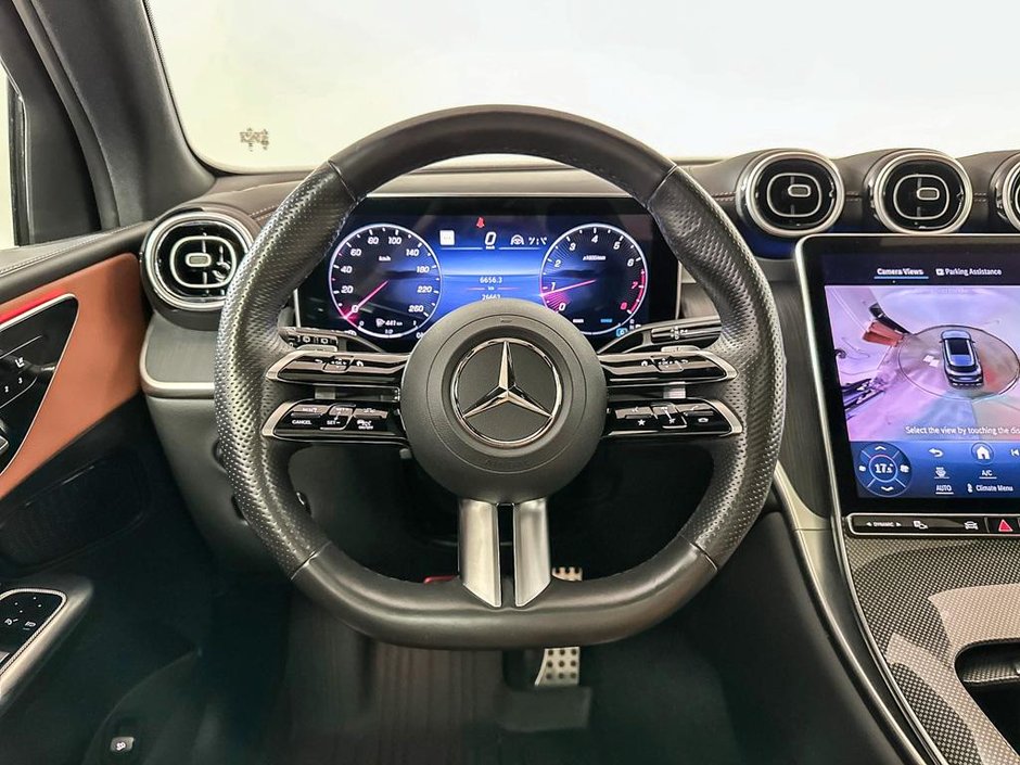 2023 Mercedes-Benz GLC 300