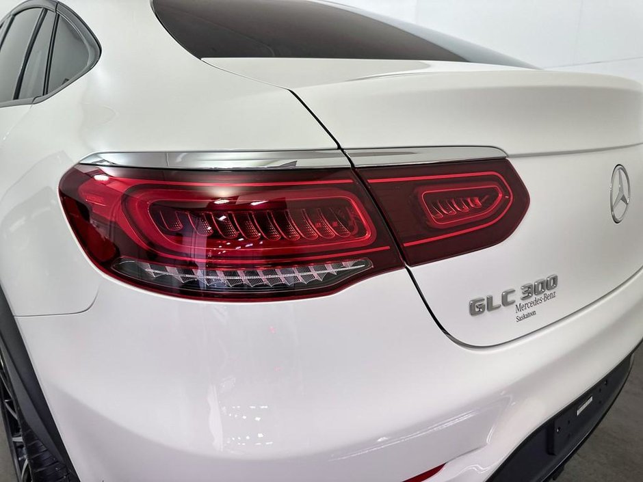 2023 Mercedes-Benz GLC 300