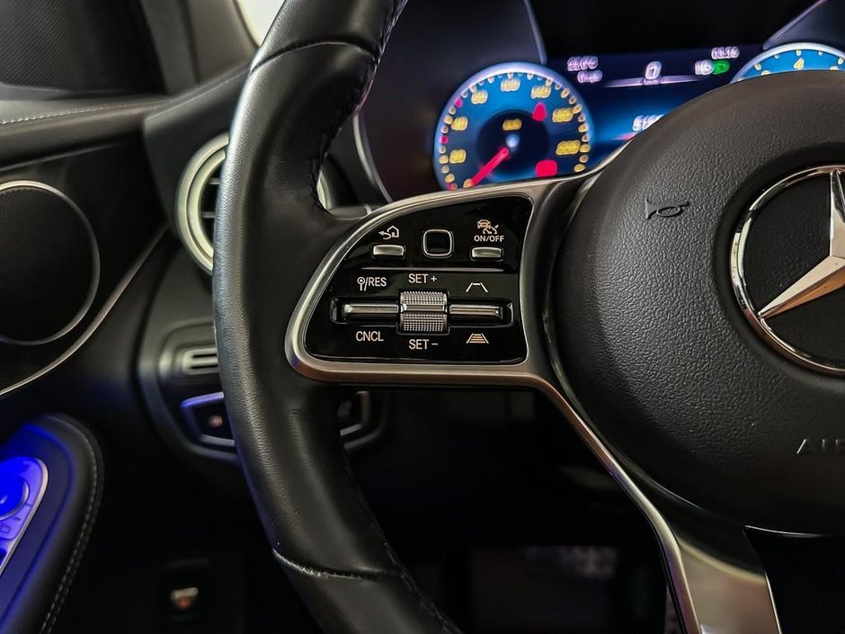 2023 Mercedes-Benz GLC 300