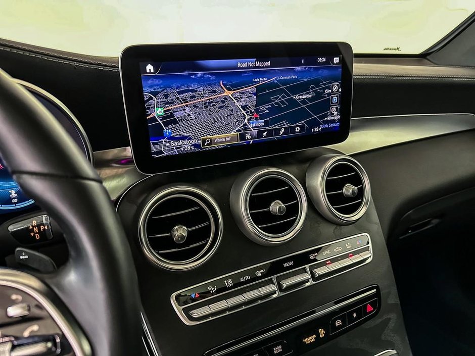 2023 Mercedes-Benz GLC 300