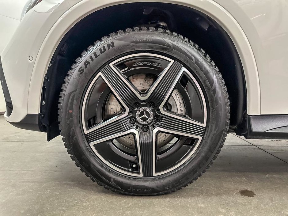 2023 Mercedes-Benz GLC 300