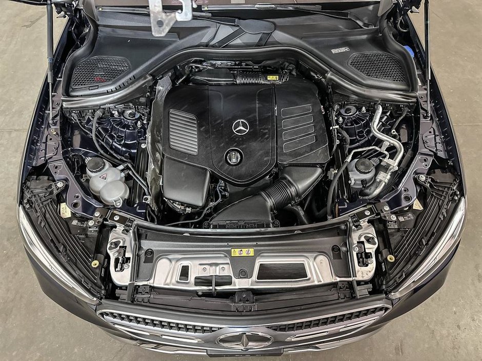 2024 Mercedes-Benz GLC 300