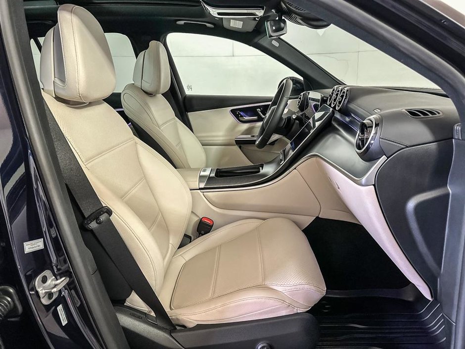 2024 Mercedes-Benz GLC 300