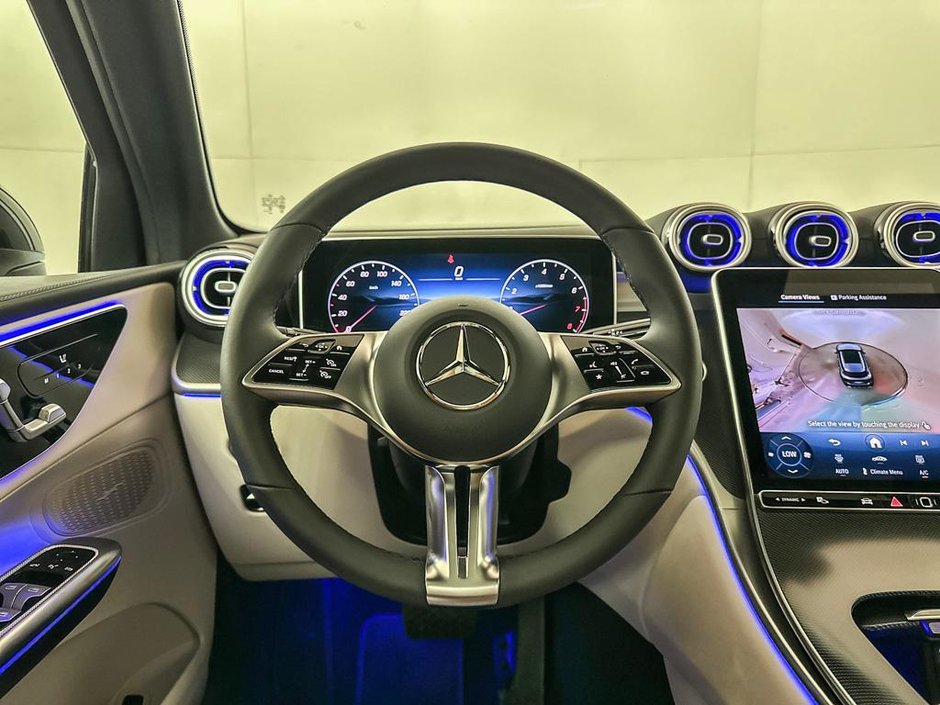 2025 Mercedes-Benz GLC 300 4MATIC