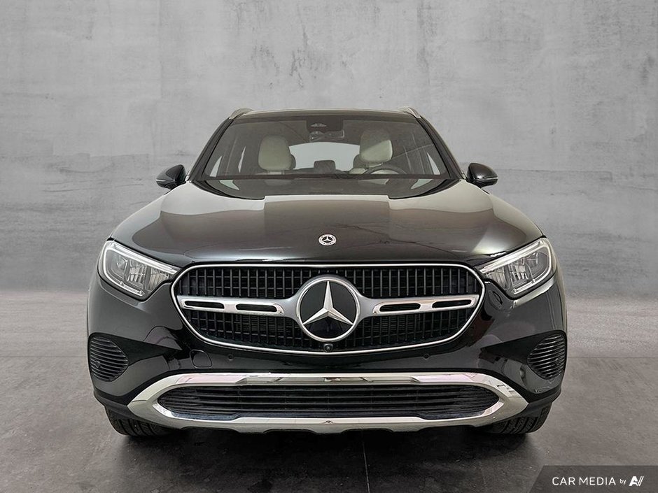 2025 Mercedes-Benz GLC 300 4MATIC