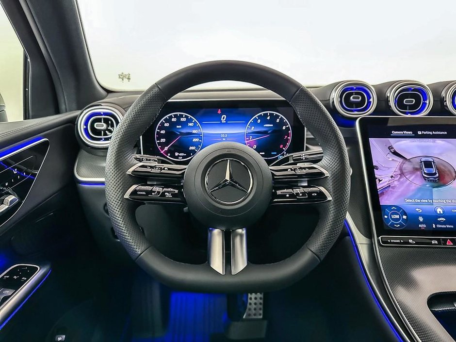 2025 Mercedes-Benz GLC 300 4MATIC