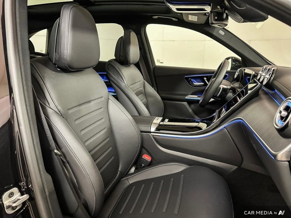 2025 Mercedes-Benz GLC 300 4MATIC