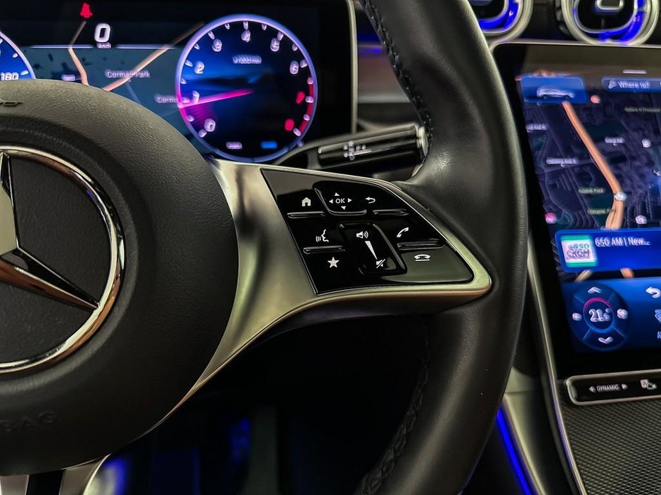 2025 Mercedes-Benz GLC 300