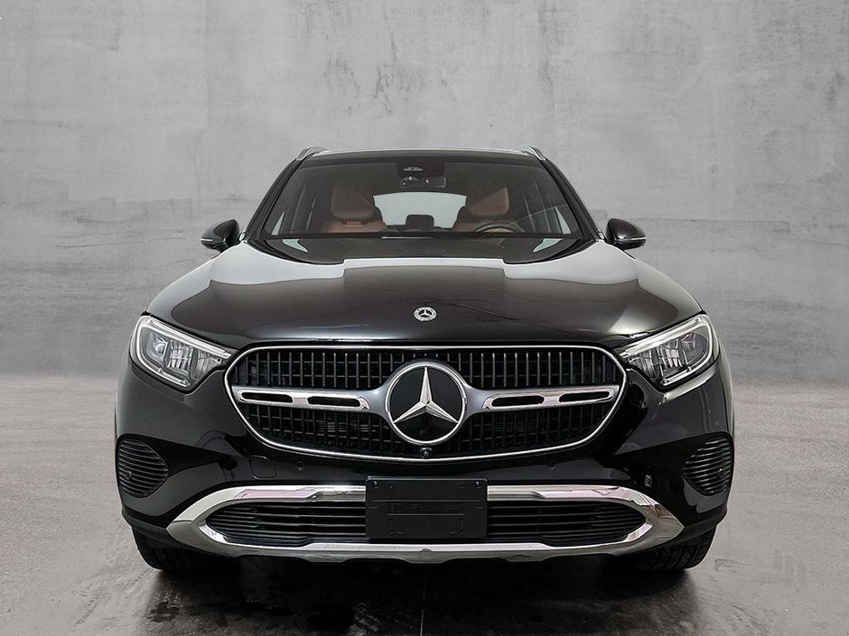 2025 Mercedes-Benz GLC 300