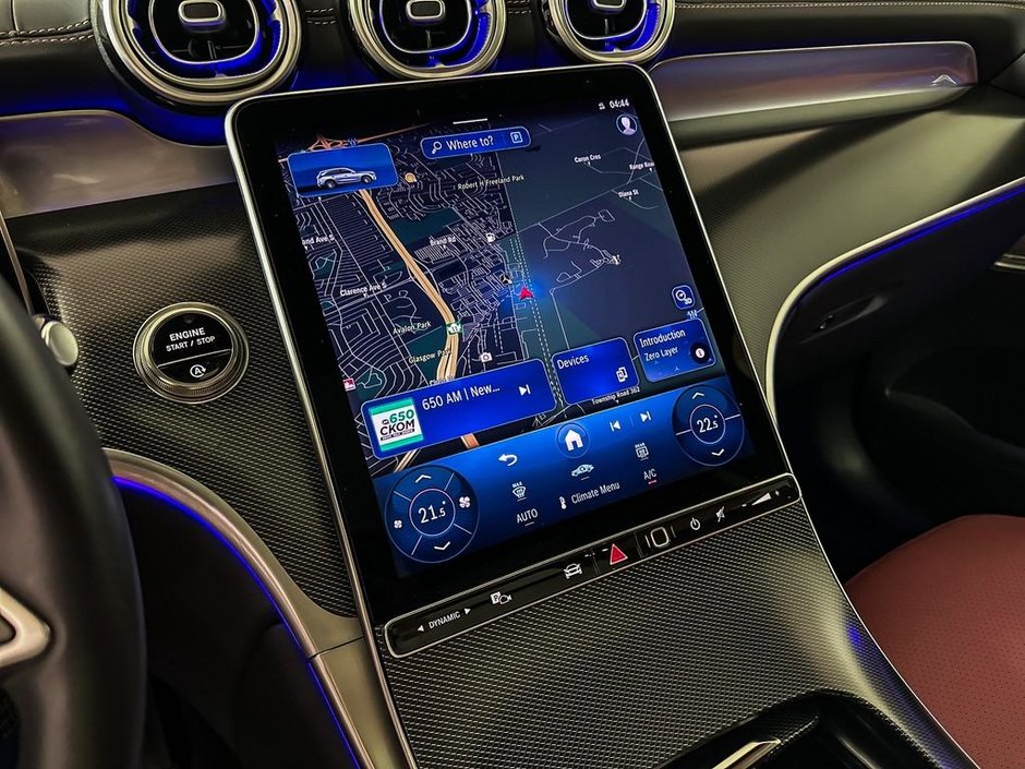 2025 Mercedes-Benz GLC 300