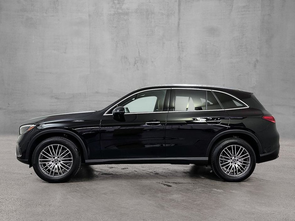 2025 Mercedes-Benz GLC 300