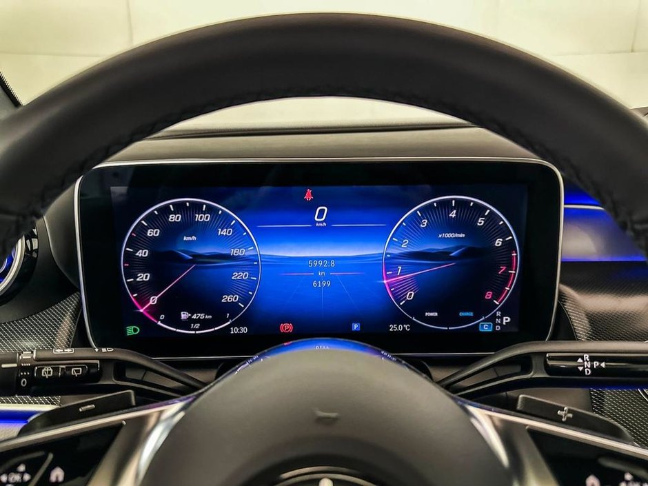 2025 Mercedes-Benz GLC 300