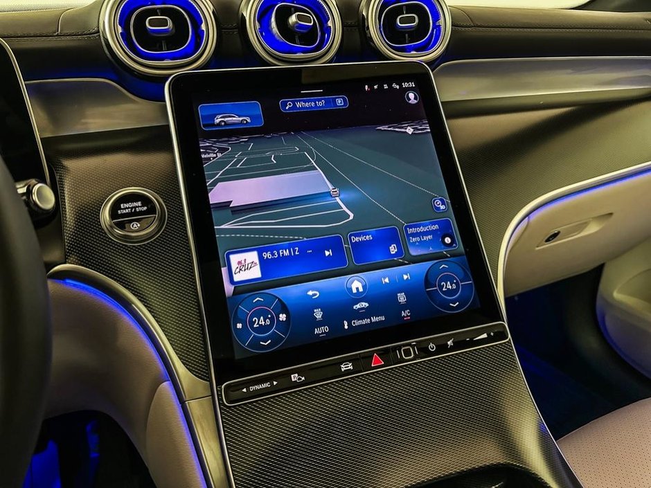 2025 Mercedes-Benz GLC 300