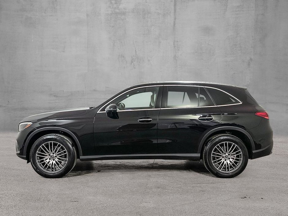 2025 Mercedes-Benz GLC 300