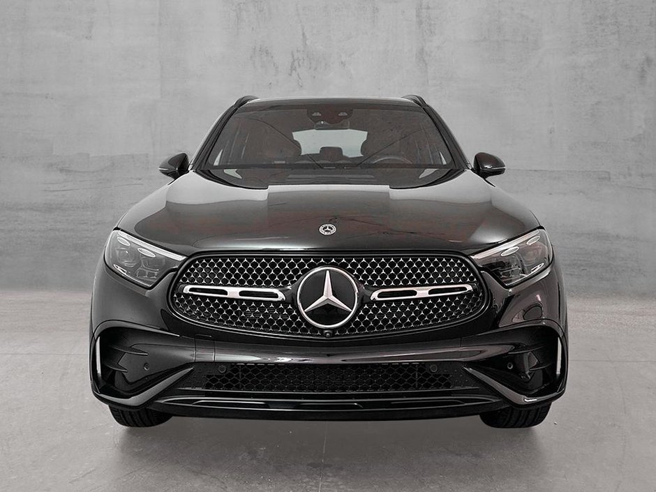 2025 Mercedes-Benz GLC 300