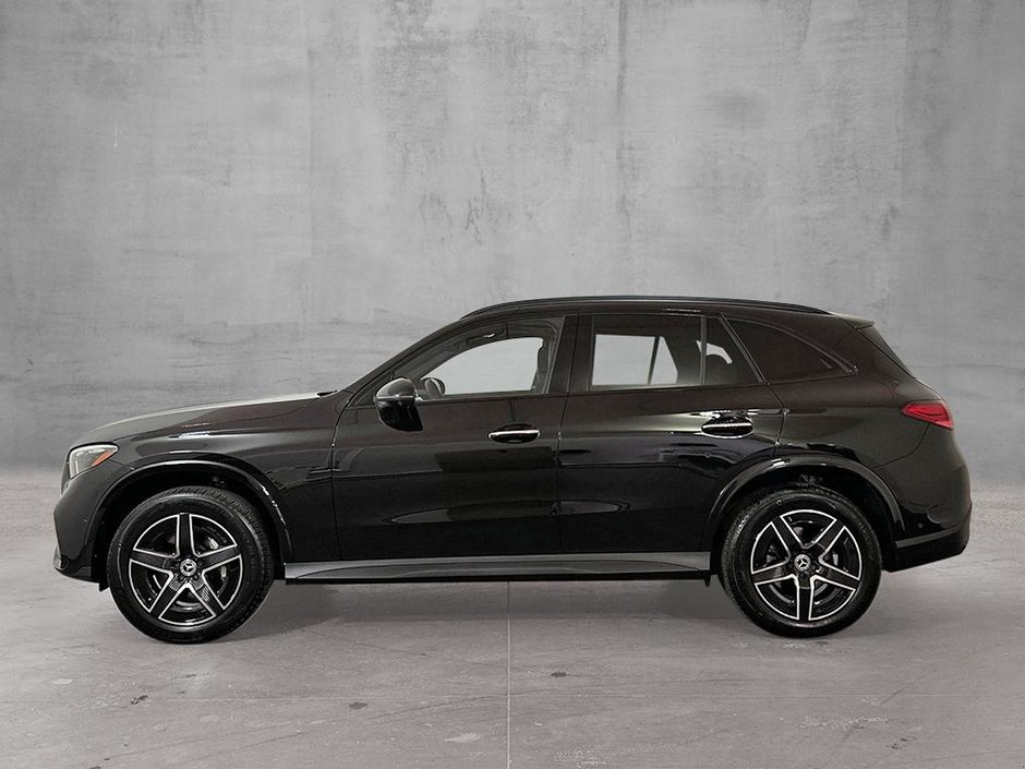 2025 Mercedes-Benz GLC 300