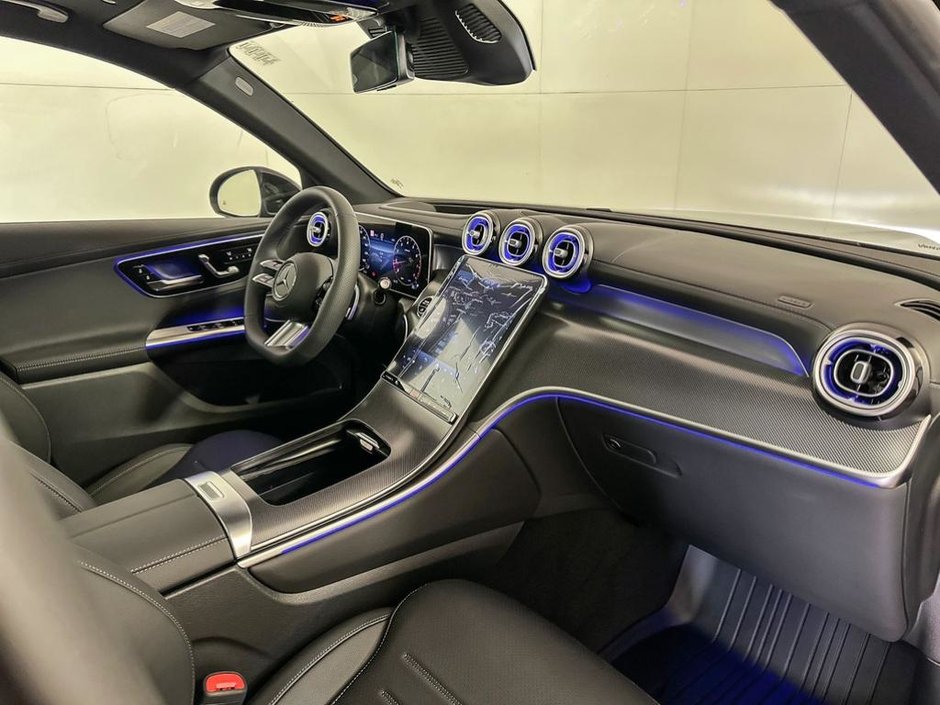 2026 Mercedes-Benz GLC 300 4MATIC
