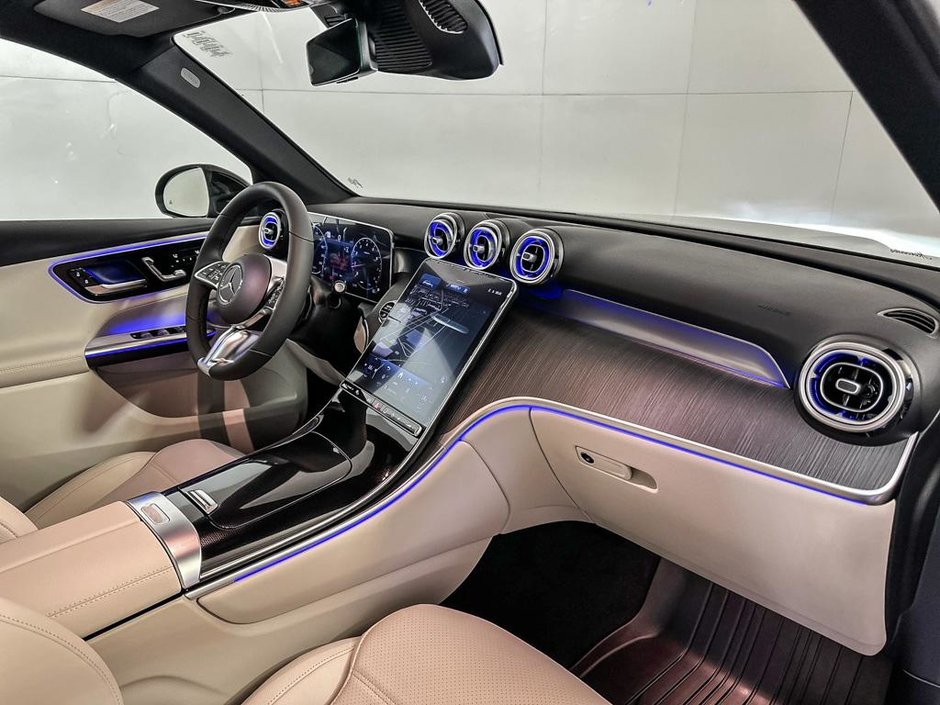 2026 Mercedes-Benz GLC 300 4MATIC