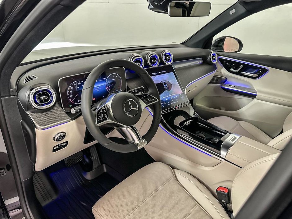 2026 Mercedes-Benz GLC 300 4MATIC