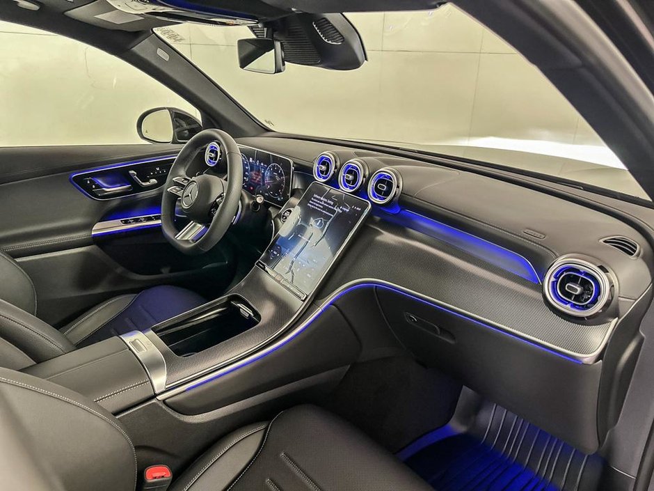 2026 Mercedes-Benz GLC 300 4MATIC