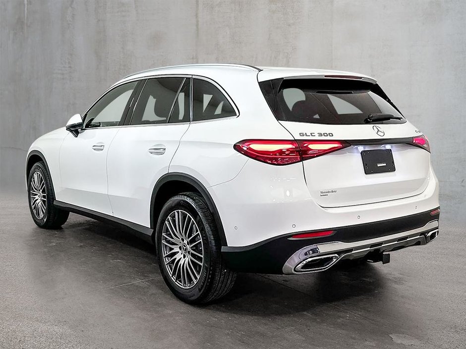 2026 Mercedes-Benz GLC 300 4MATIC