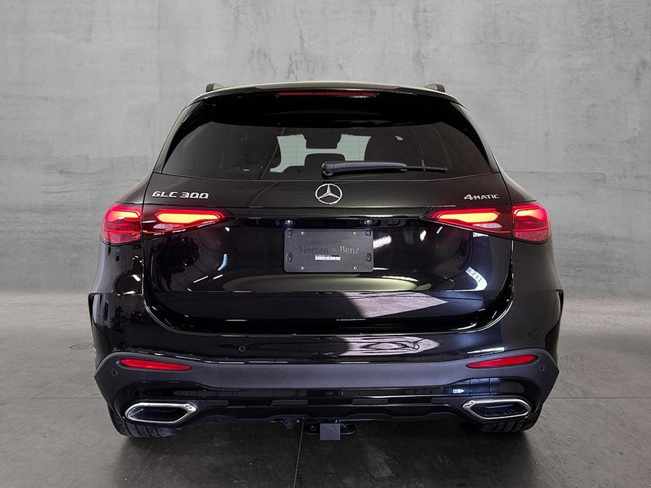 2026 Mercedes-Benz GLC 300 4MATIC