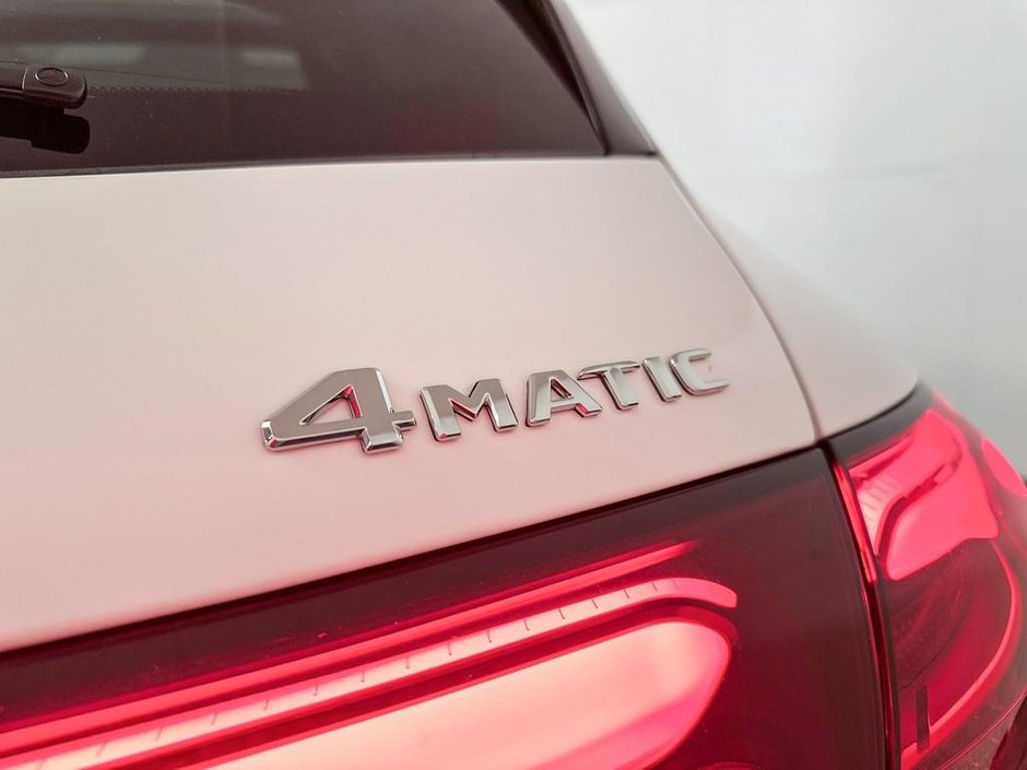 2026 Mercedes-Benz GLC 300 4MATIC