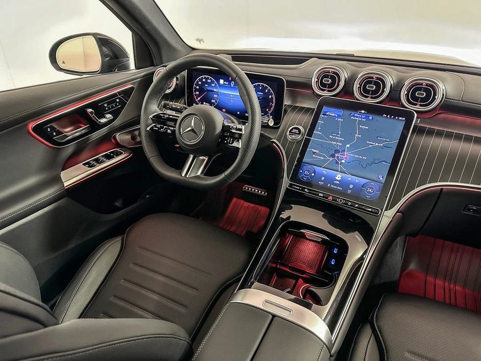 2026 Mercedes-Benz GLC 300 4MATIC SUV
