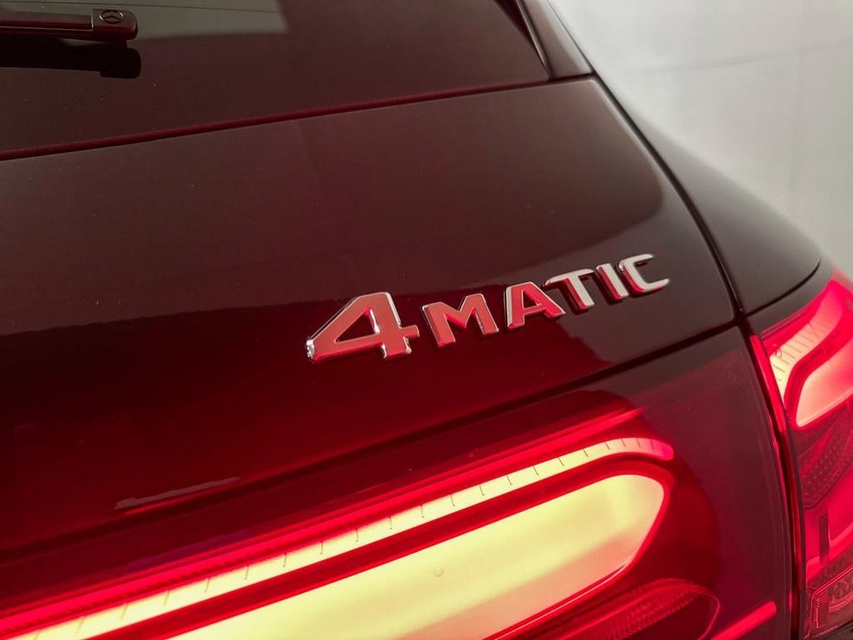 2026 Mercedes-Benz GLC 300 4MATIC SUV