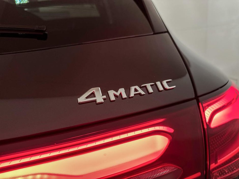 2026 Mercedes-Benz GLC 300 4MATIC SUV