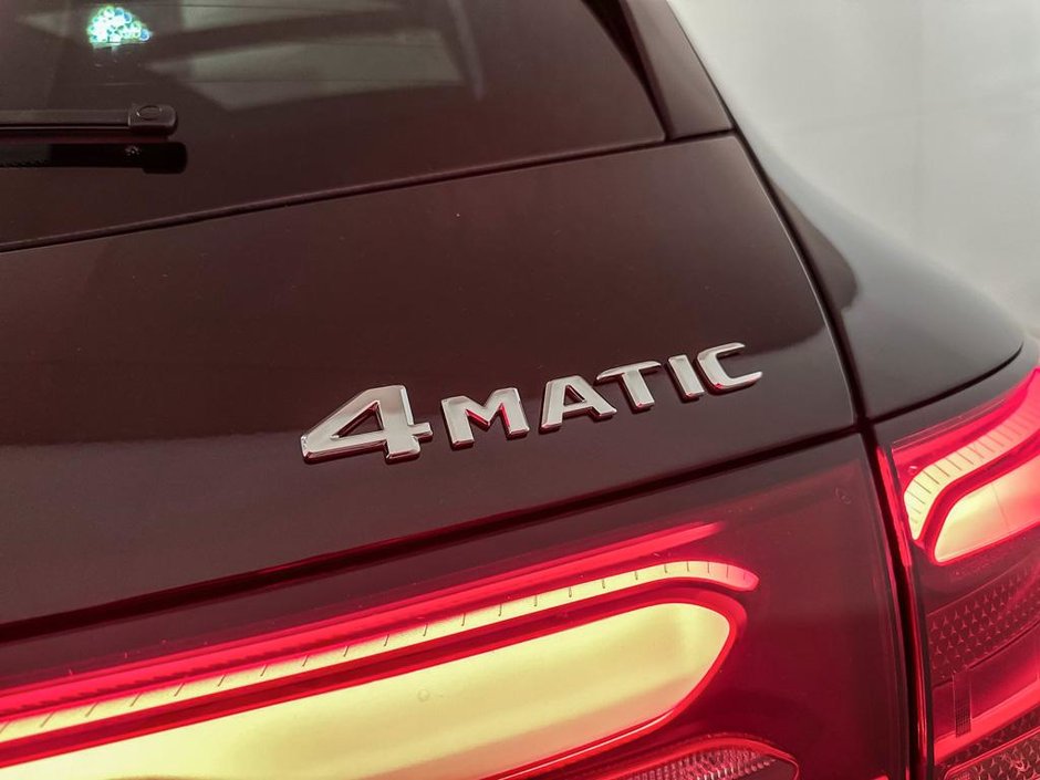 2026 Mercedes-Benz GLC 300 4MATIC SUV