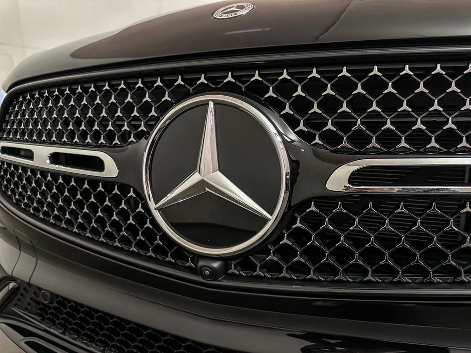 2026 Mercedes-Benz GLC 300 4MATIC SUV