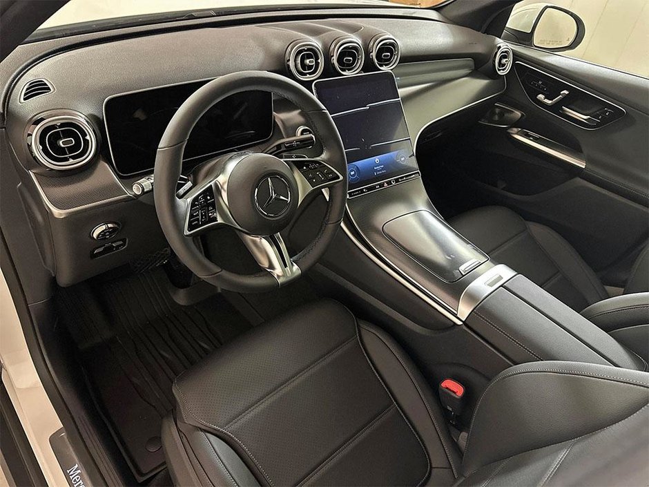 2026 Mercedes-Benz GLC 300 4MATIC SUV