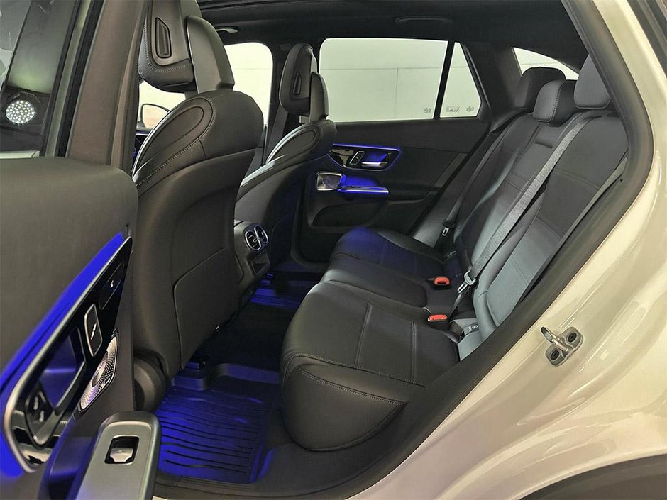 2026 Mercedes-Benz GLC 300 4MATIC SUV