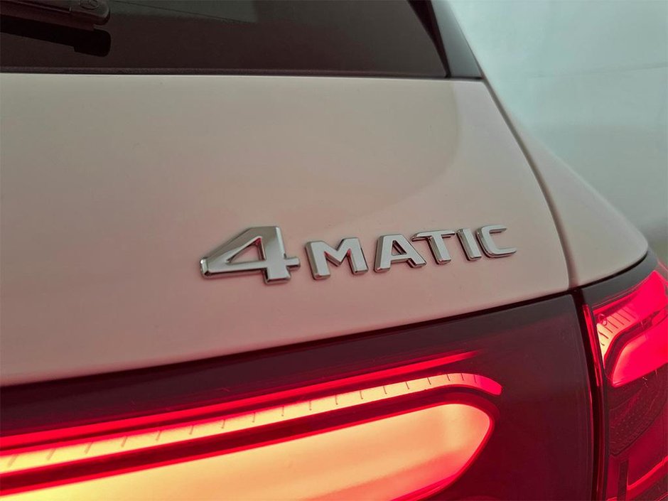 2026 Mercedes-Benz GLC 300 4MATIC SUV